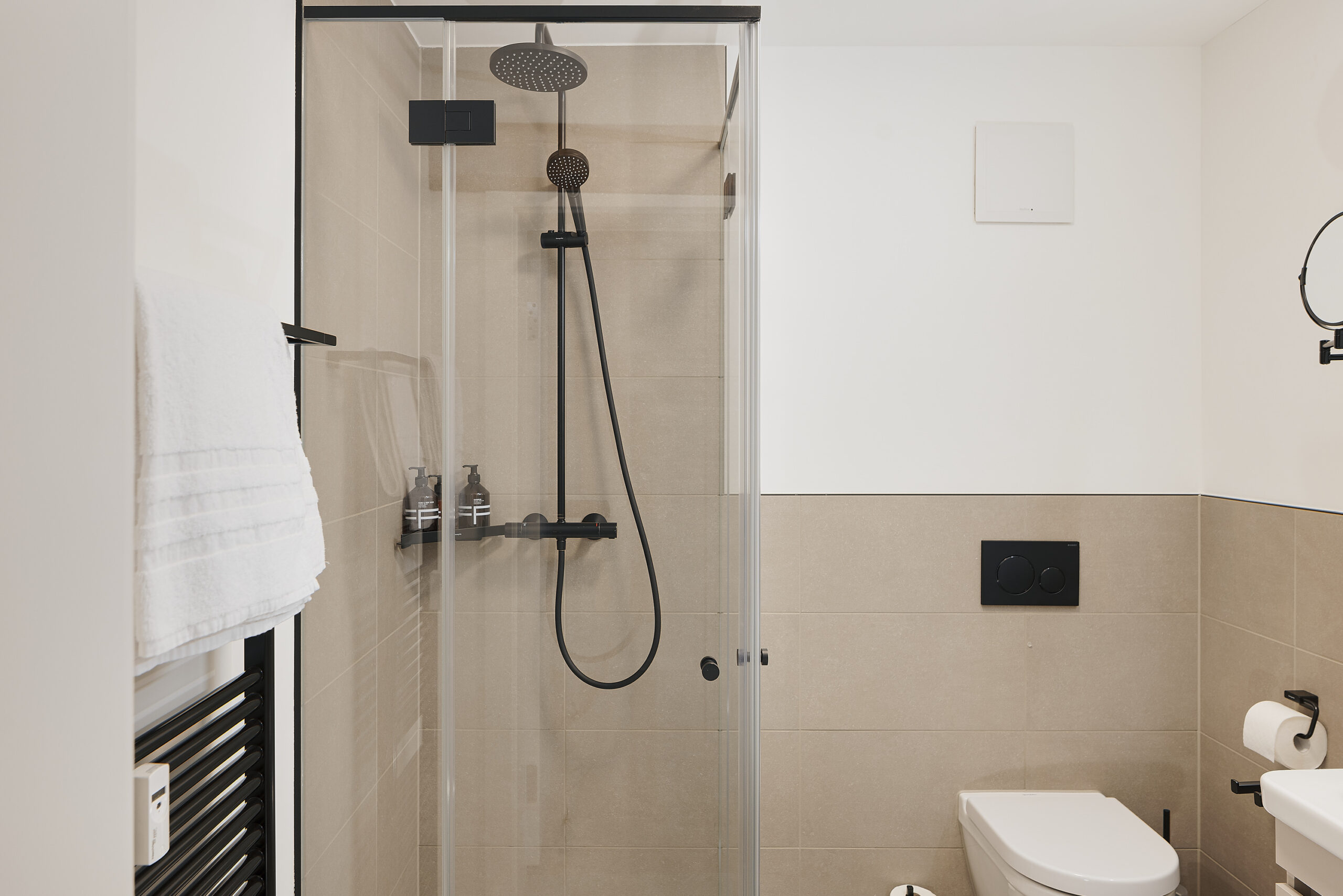 Bad mit Dusche