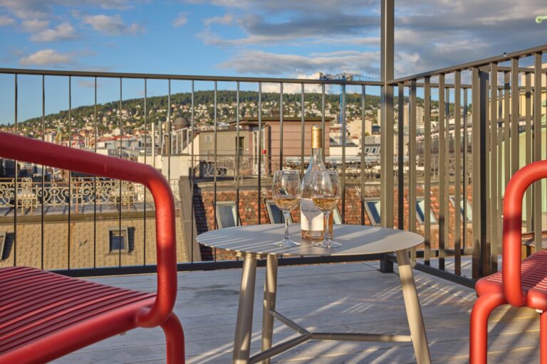 Stay Sunday Balcony